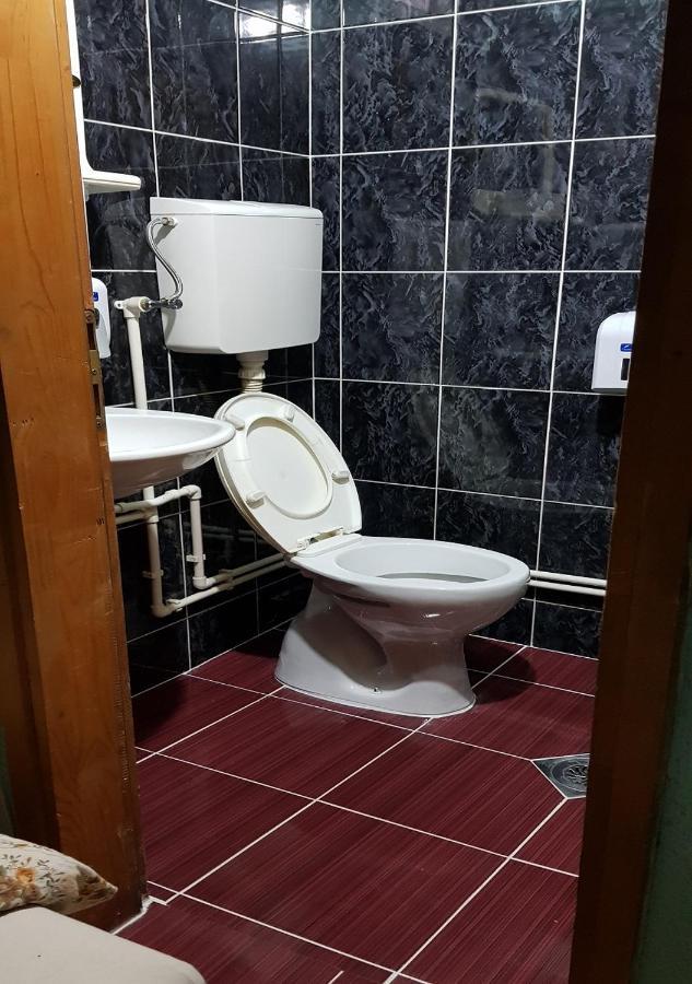 ביילו פוליה Guesthouse Mece מראה חיצוני תמונה