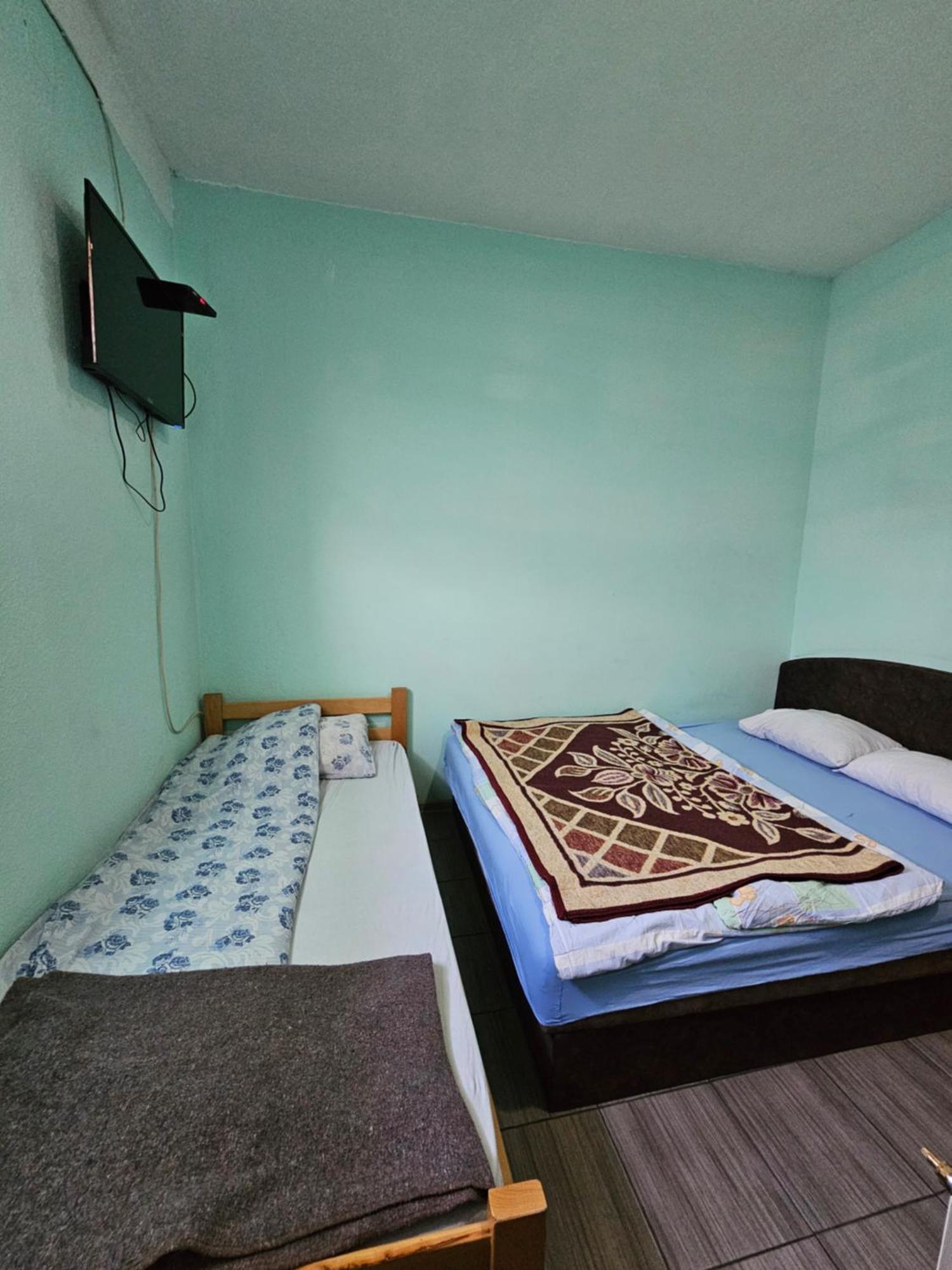 ביילו פוליה Guesthouse Mece מראה חיצוני תמונה